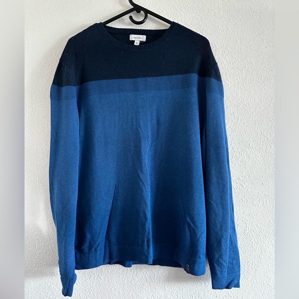 Calvin Klein sweater size large for men
